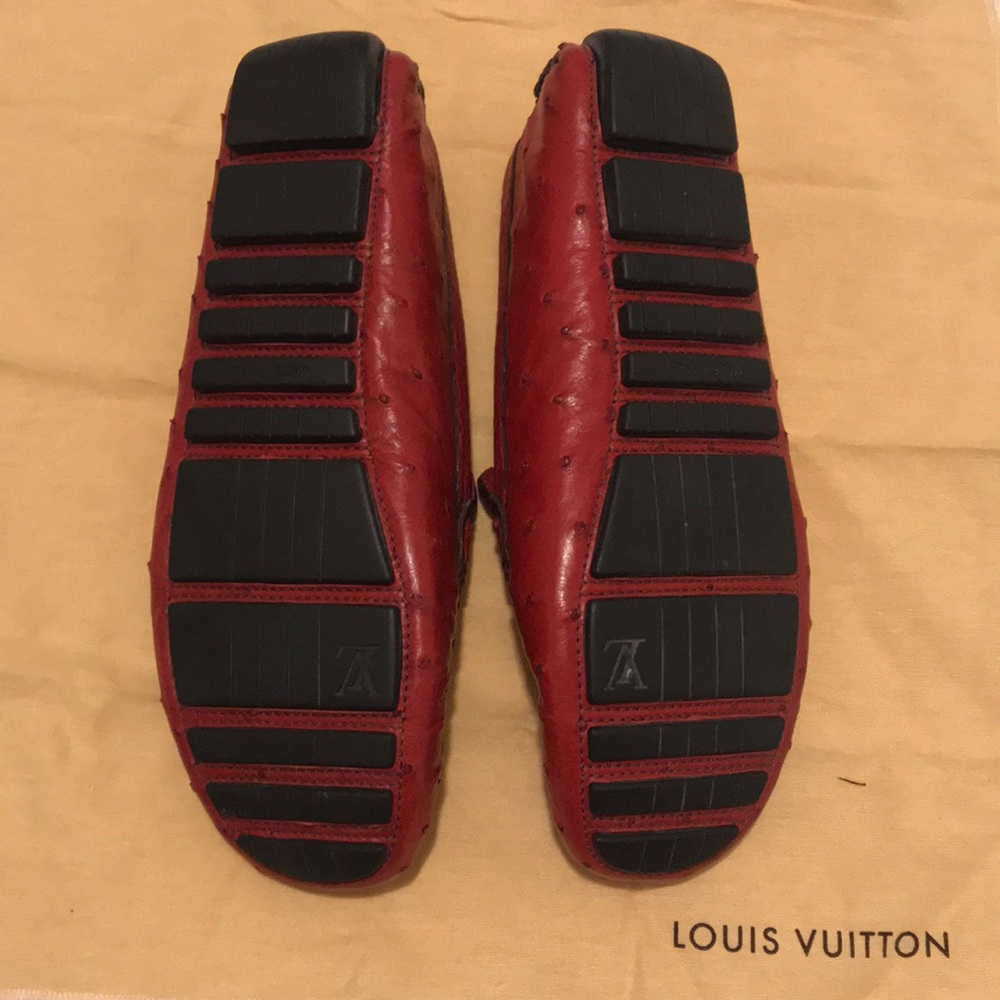 Shoes - Picture 3 of 6